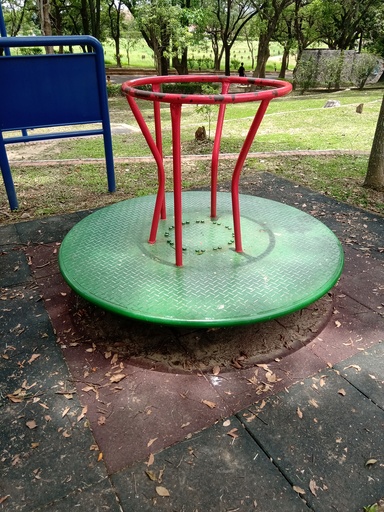 平衡圓盤@走馬瀨農場兒童遊戲區